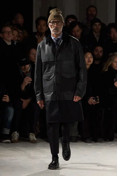 Look 38